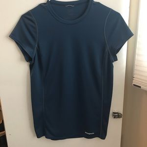Patagonia women’s Shirt